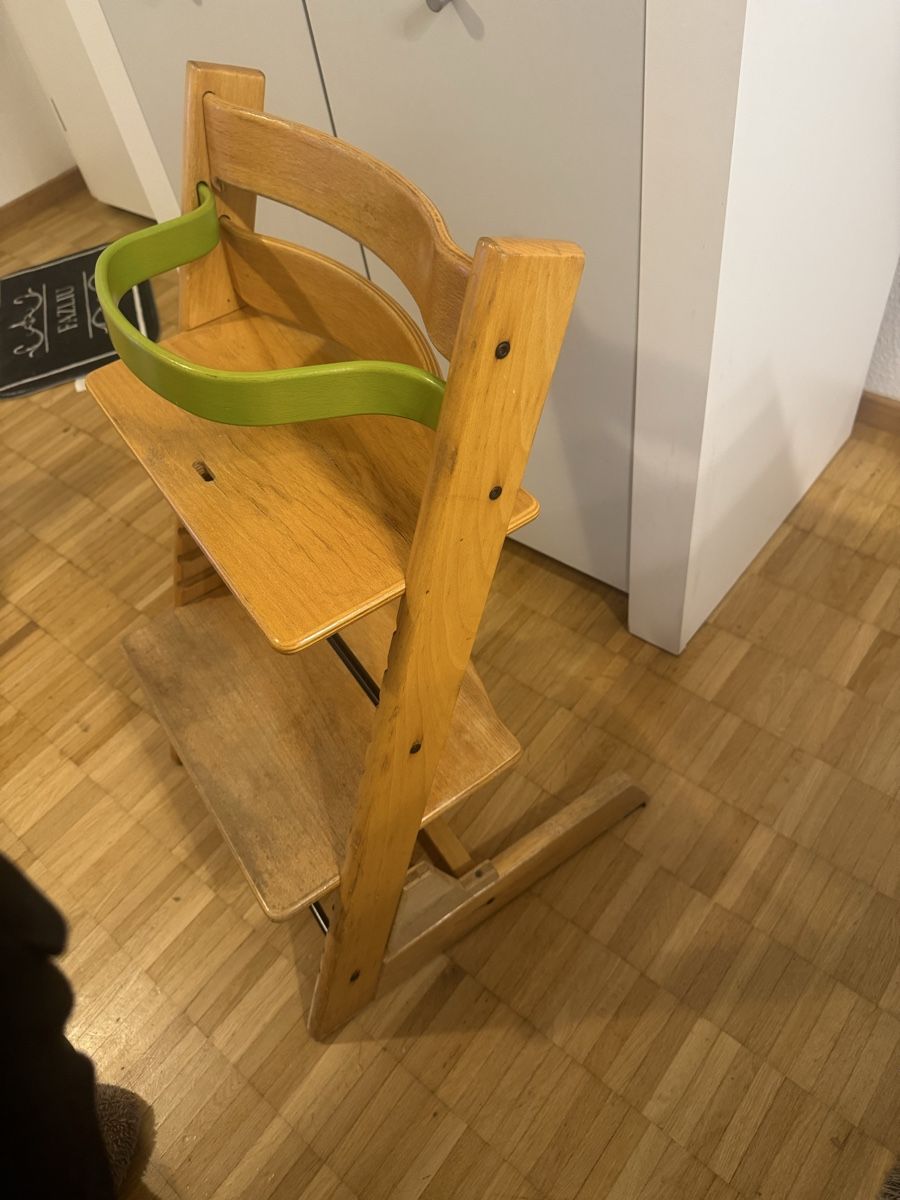 Chaises hautes: Tripp Trapp Stokke – D'occasion à Wetzikon ZH par lir_jx6c 1