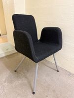3 Chaises du bureau très confortable. Surface en velours