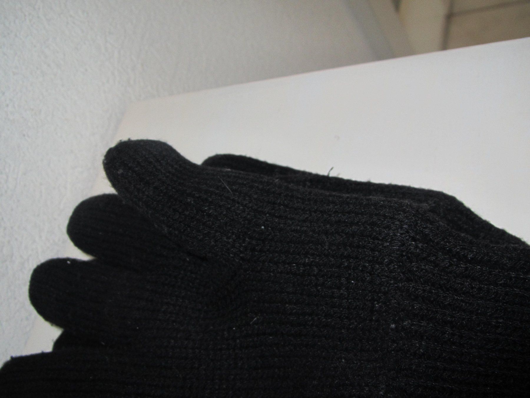 Copricapi, berretti & cappellini: BONNET MONKL ET GANTS – Usato da Murten venduto da Selliot 3