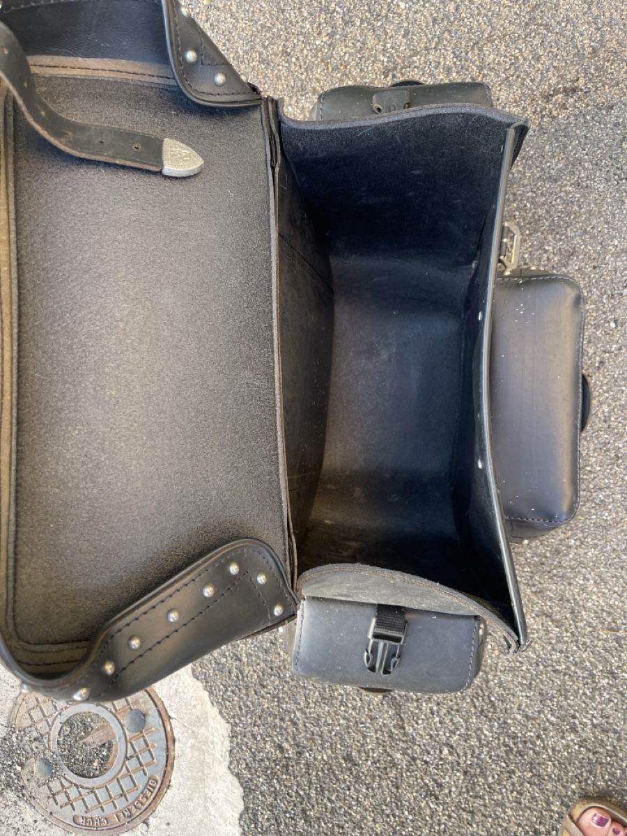 Held Borse: Leder Satteltaschen Held Motorradtaschen  – Usato da Winterthur venduto da Ema9 2