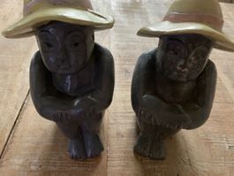 Figuren mit Hut aus Holz (2 Stück)