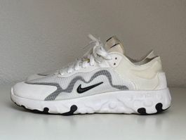Nike Renew Lucent White gr 42
