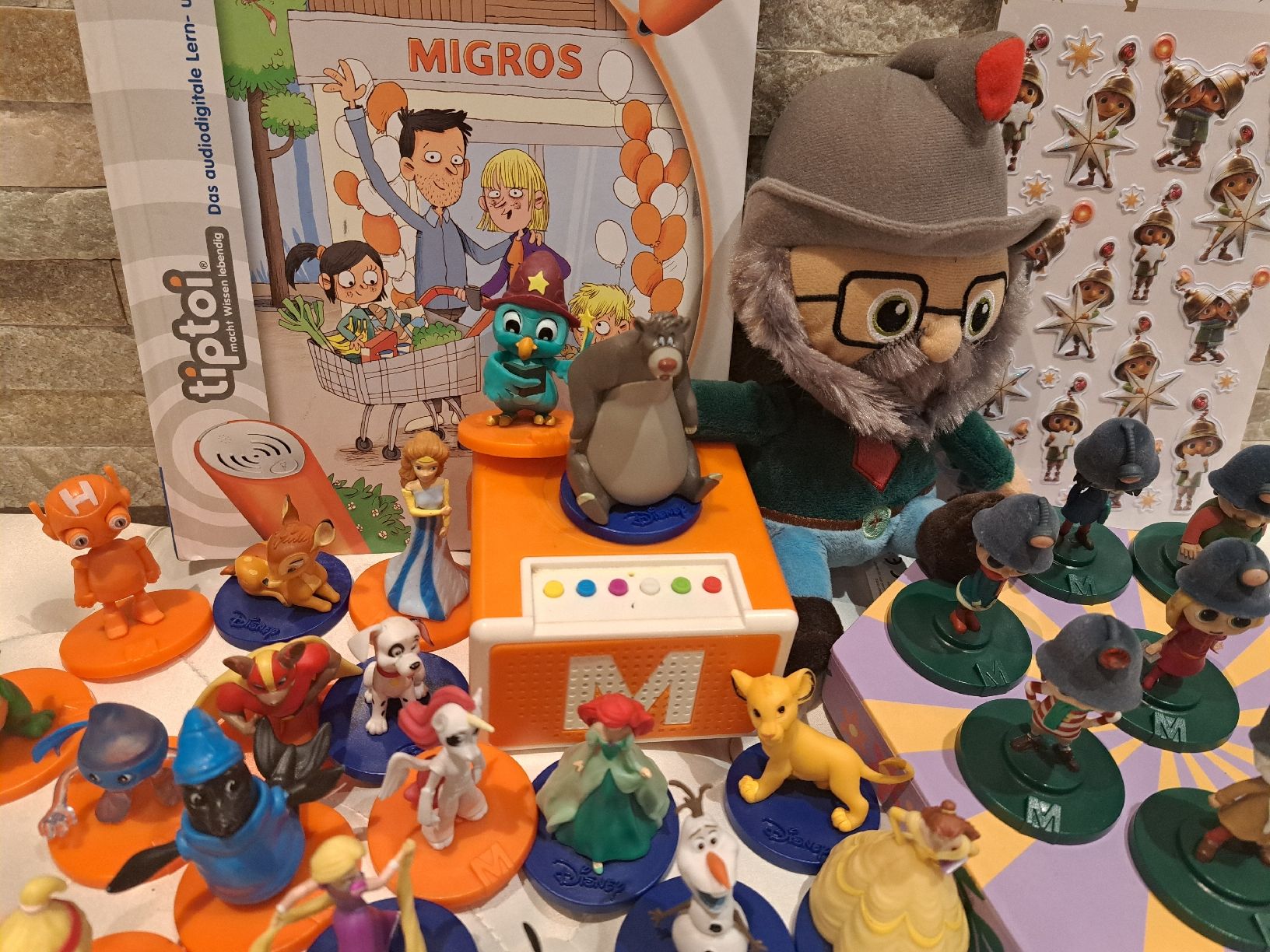 Migros Giocattoli: Migros Storybox Set Wichtel, Sammlung – Usato da bazenheid venduto da salerno007 4