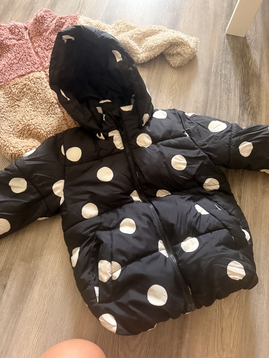 H&M Vestes & Manteaux: Herbst & Winterjacke Gr.122/128 H&M – Neuf (Voir description) à Rothrist par ale_h7dz 2