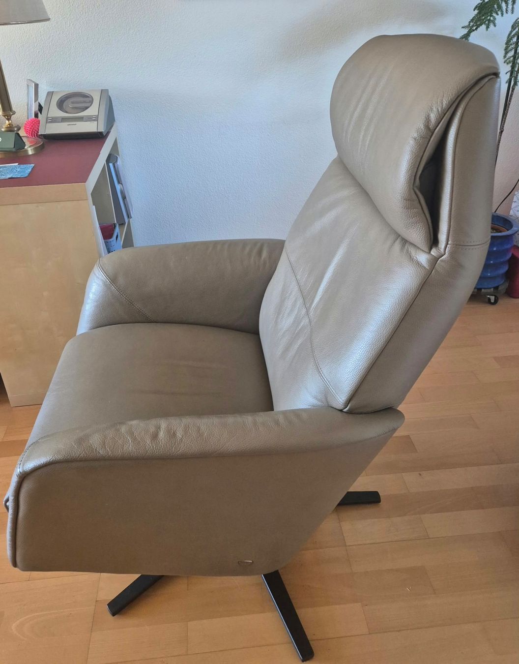 Stressless Fauteuils: Sessel Stressless Sam&Scott – D'occasion à Rapperswil SG par Holundersirup 1