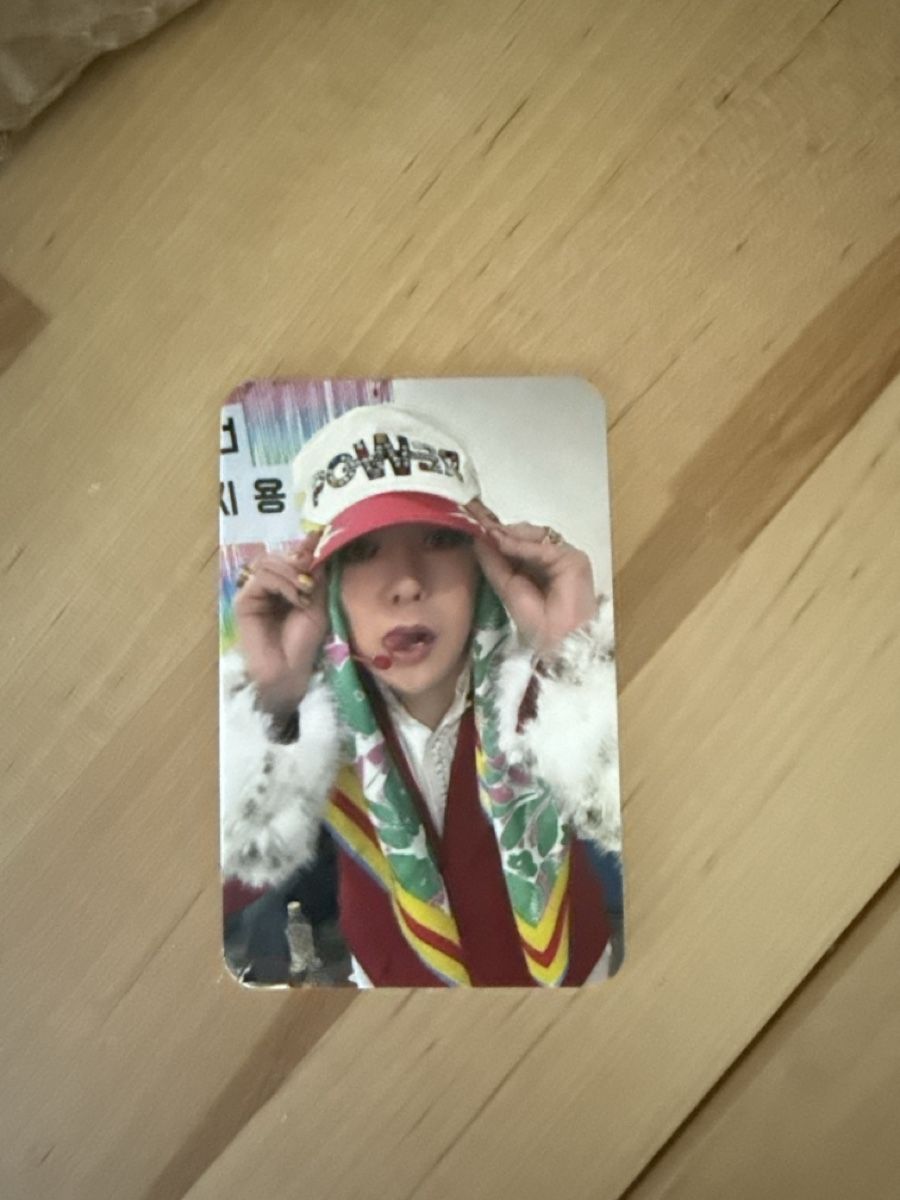 Carte collezionabili: G dragon photocard no official – Nuovo (secondo la descrizione) da Castel San Pietro venduto da val_rm7