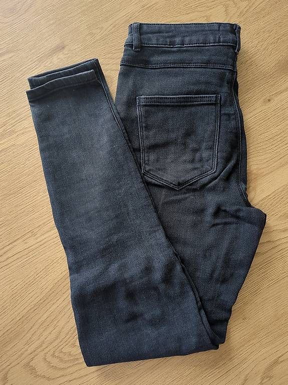 Jeans: Jeans Grösse 29/34 – D'occasion à St. Gallen par tj19