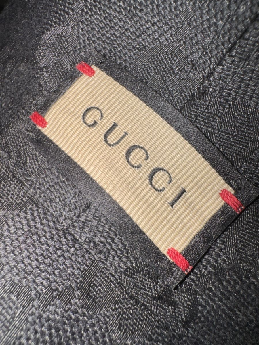 Gucci Hüte, Mützen & Caps: Gucci Bucket Hat GG 2 in 1 reversible – Gebraucht aus Birsfelden von 199_cb2k 3