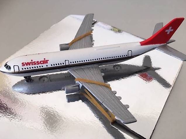 Swissair Kit di modellismo & Modellini statici: Pour les nostalgiques de SWISSAIR – Nuovo e nell'imballaggio originale da Crans VD venduto da romeoetjuliette 1