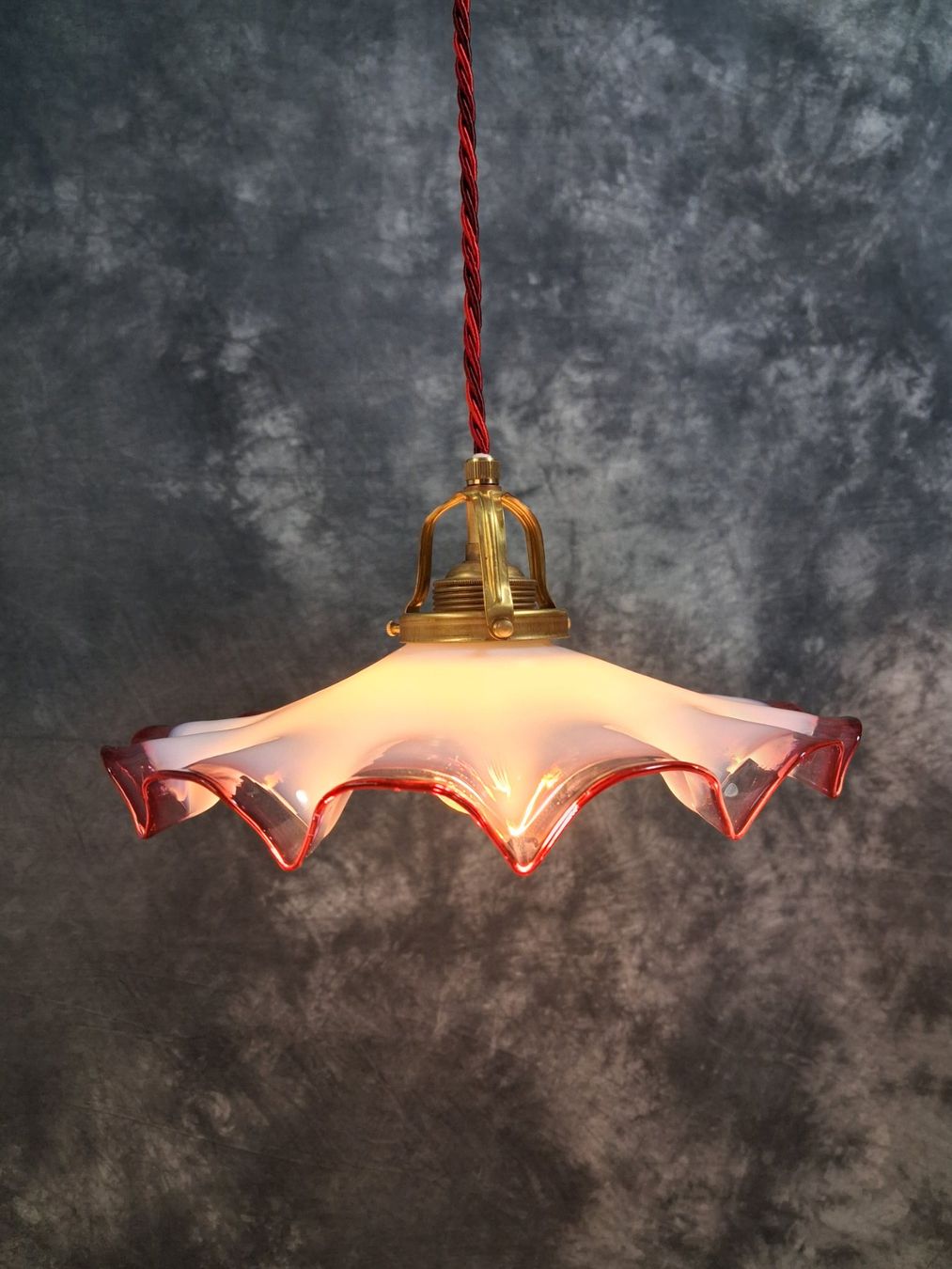 Lampade: Antike Hänge Lampe – Usato da Winterthur venduto da lampenretter