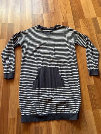 Cooles Streifen-Midikleid mit Tasche, Grösse L