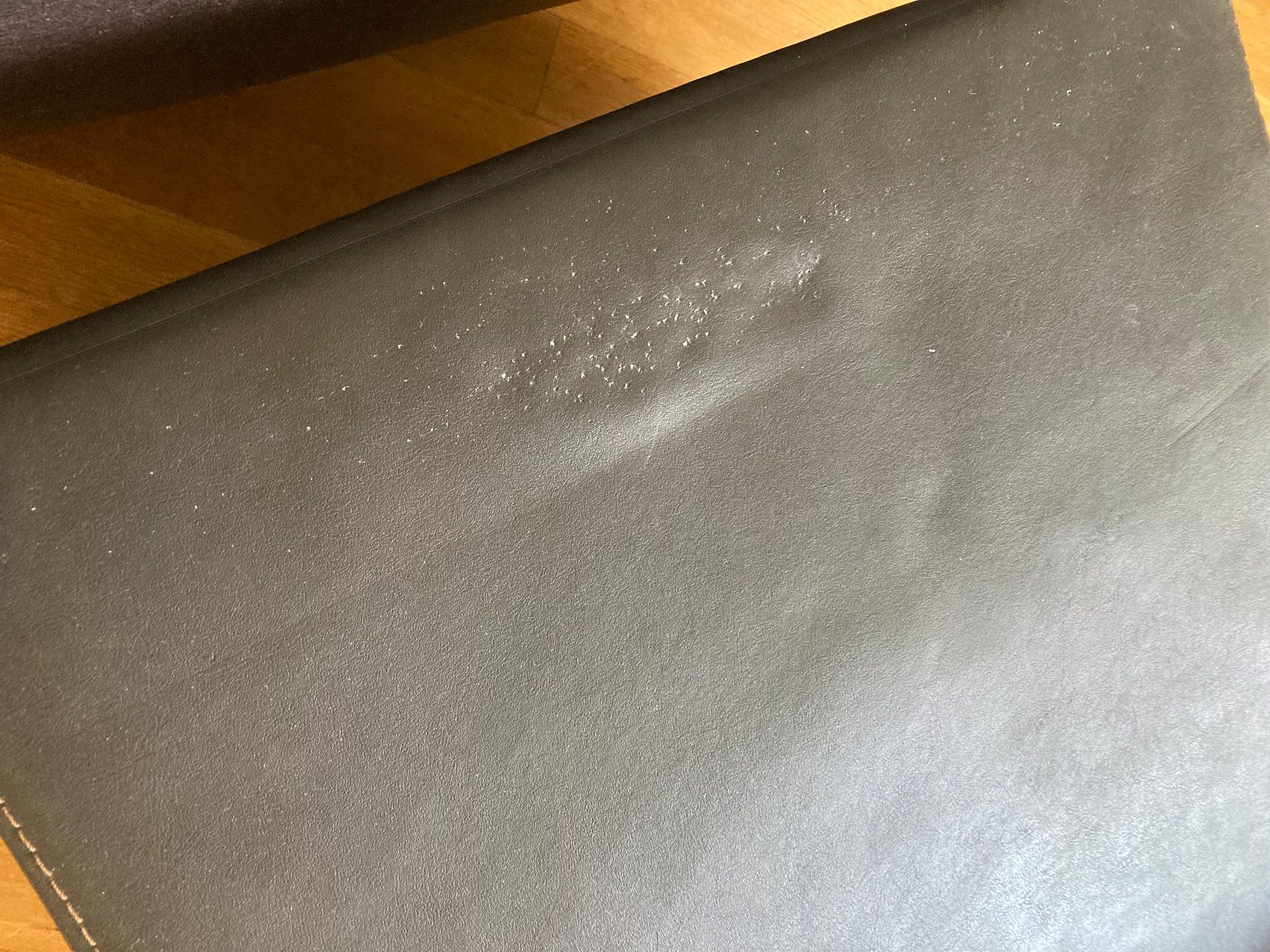 Poltrone: Ledersessel mit Fussteil – Usato da Zürich venduto da Carodame 5