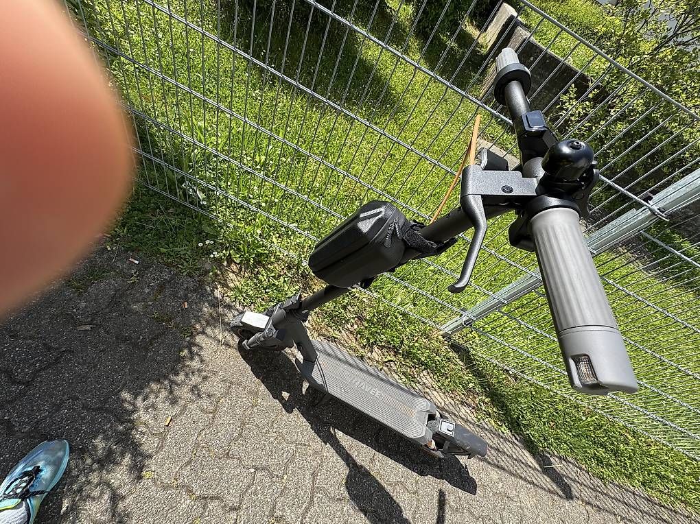 Veicoli elettrici: Navee  gtr3 max.  1 monate alt  – Usato da Basel venduto da Geboten 1