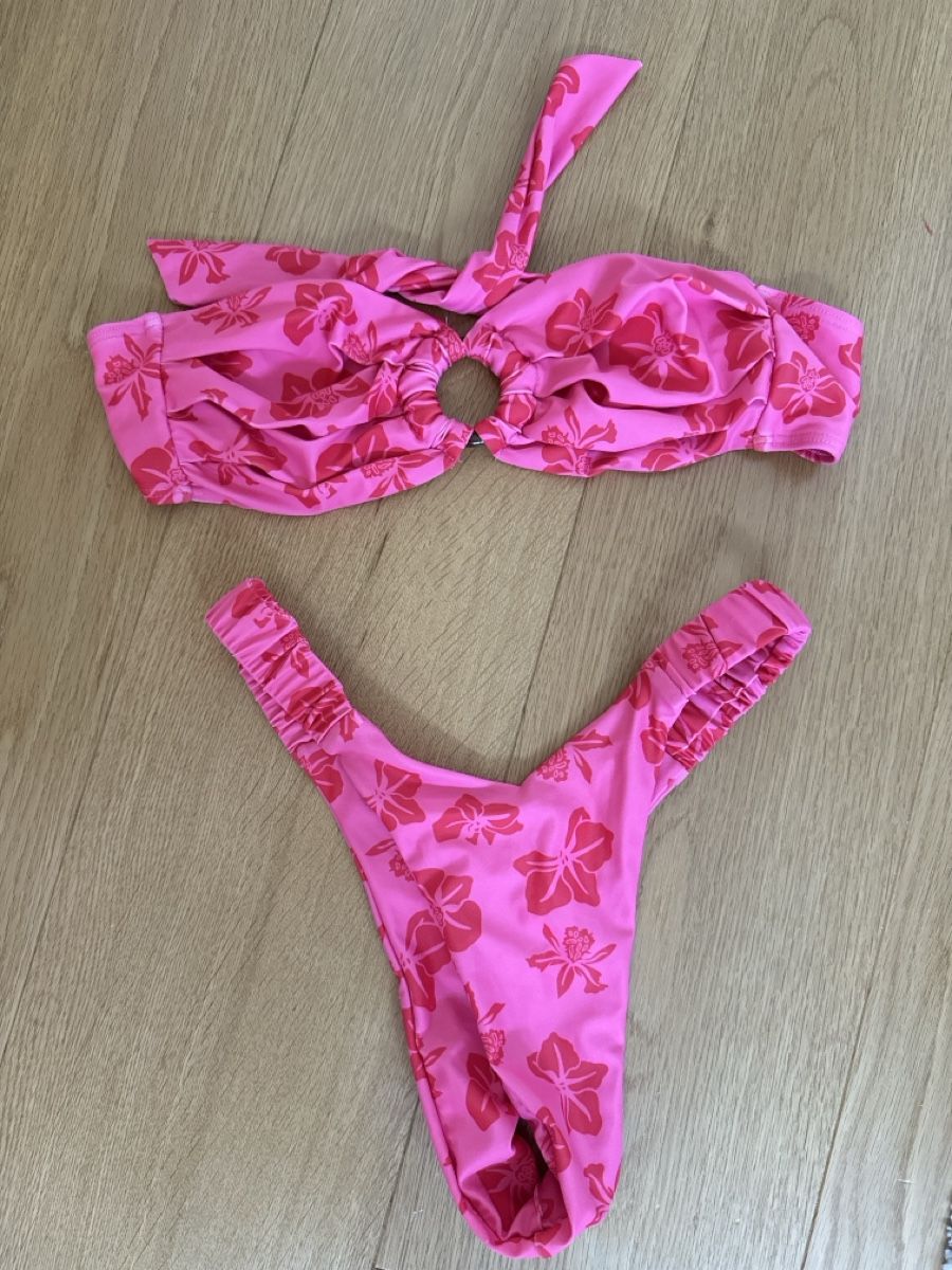 Costumi da bagno & Bikini: Pinker Sommer Bikini mit Blumenmuster, Grösse S Top! – Nuovo (secondo la descrizione) da Basel venduto da wic_f7cf