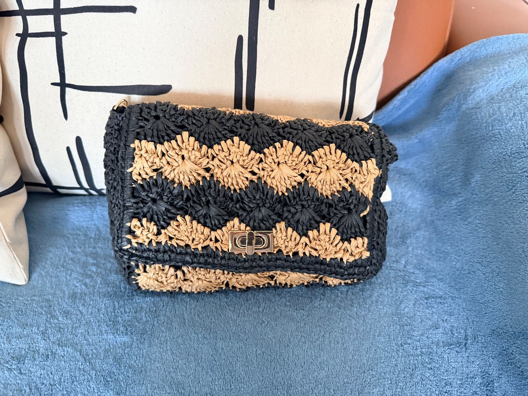 Borse da donna: Raffia Tasche Perfect for Summer – Usato da zürich venduto da Fairywinkle