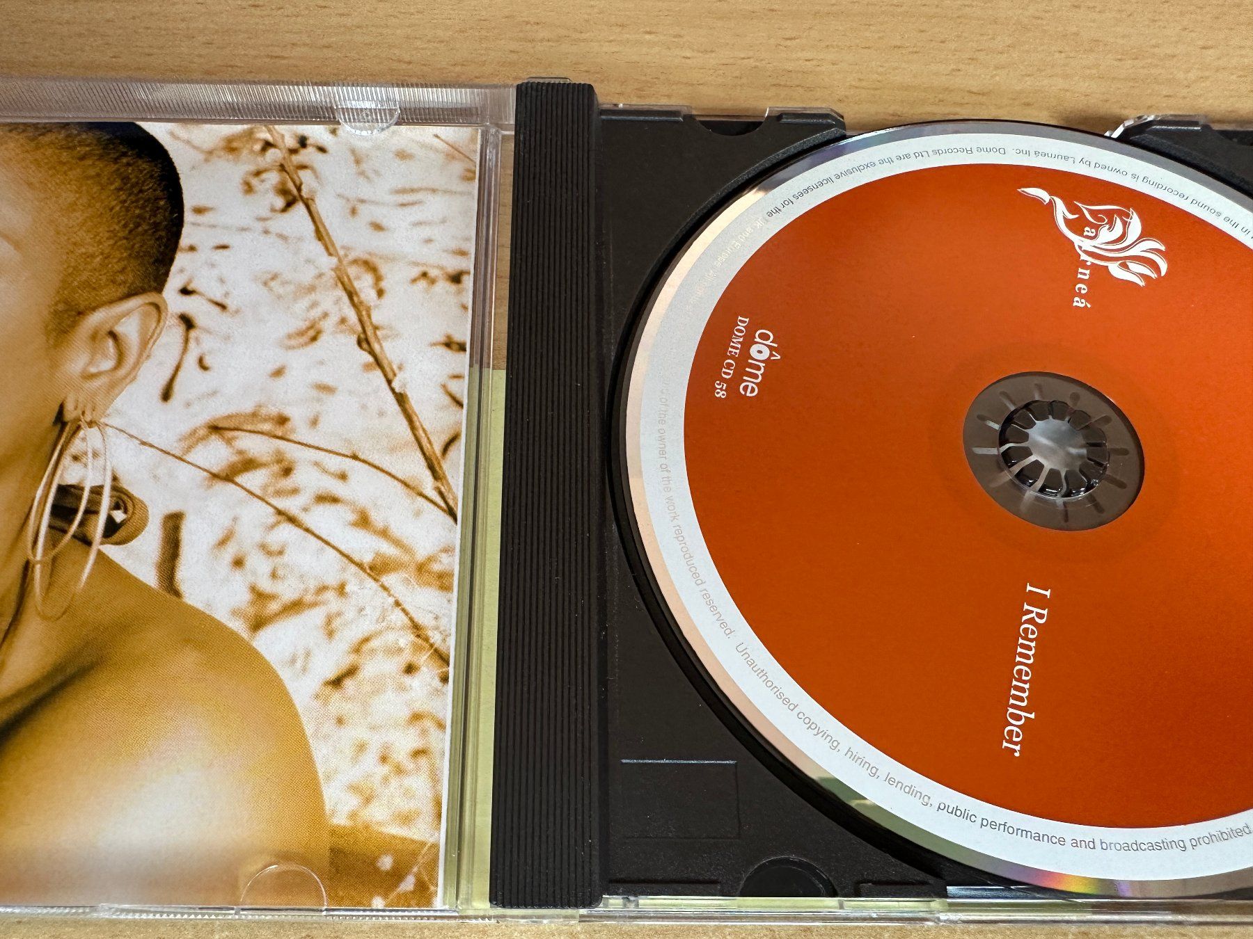 CDs: Laurneá – I Remember – Gebraucht aus Rikon im Tösstal von Alpenmutz 2