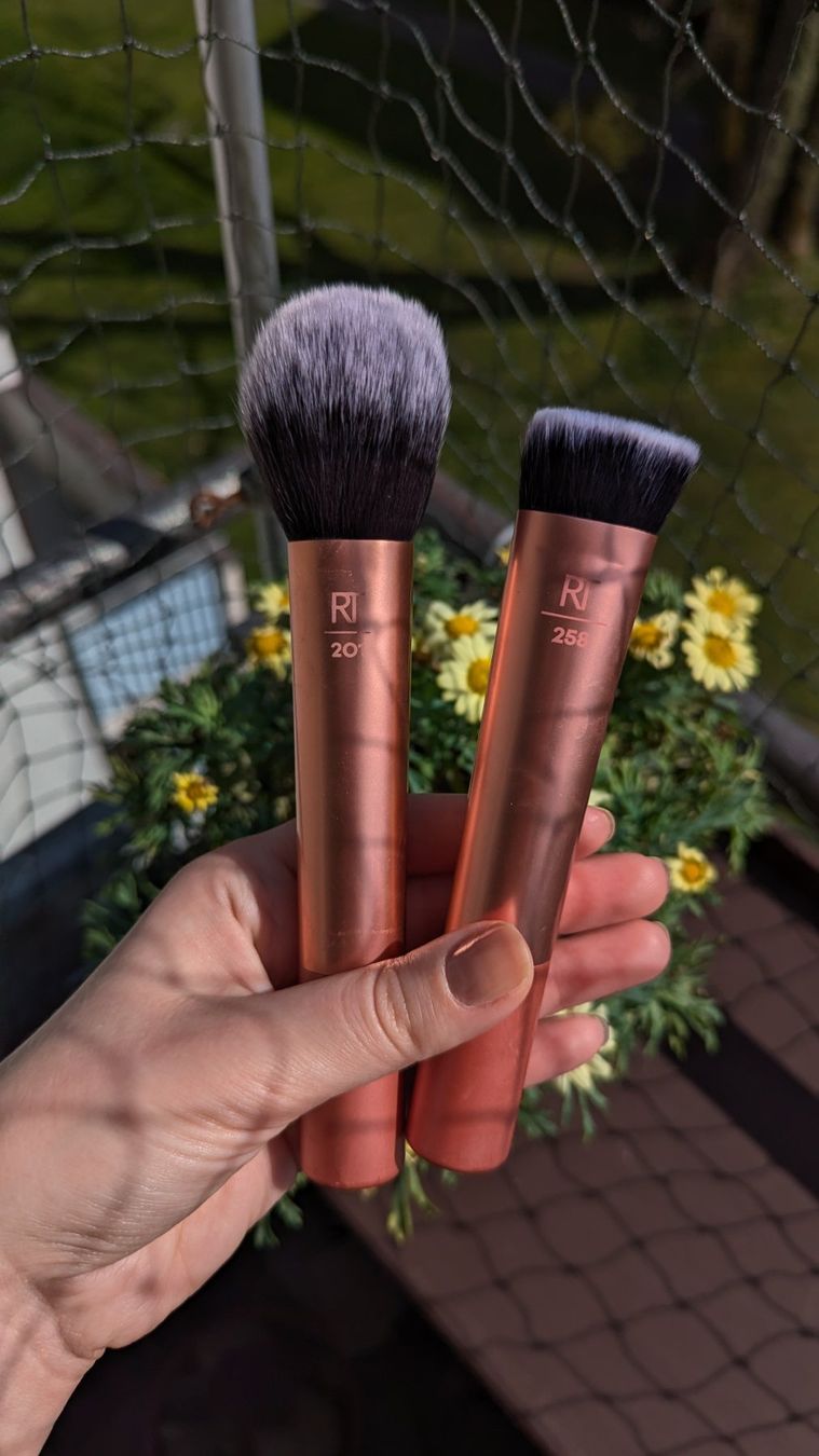 Make-up: Real Techniques Pinsel Set für Make up – Usato da Zürich venduto da oschance 2