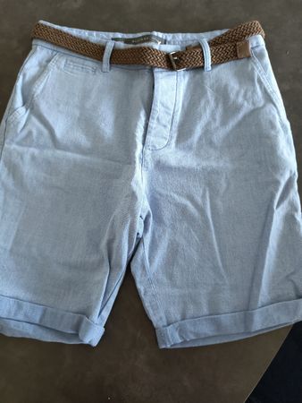 Sommer-Shorts Herrenhellblau W30, inkl. geflochtenem Gürtel