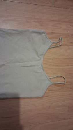 Damen Tank Top hellgrün und T-Shirt mit 8-Ball Motiv