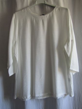 Gr. 46/52, Tunika in Weiss, Leinengemisch, federleicht