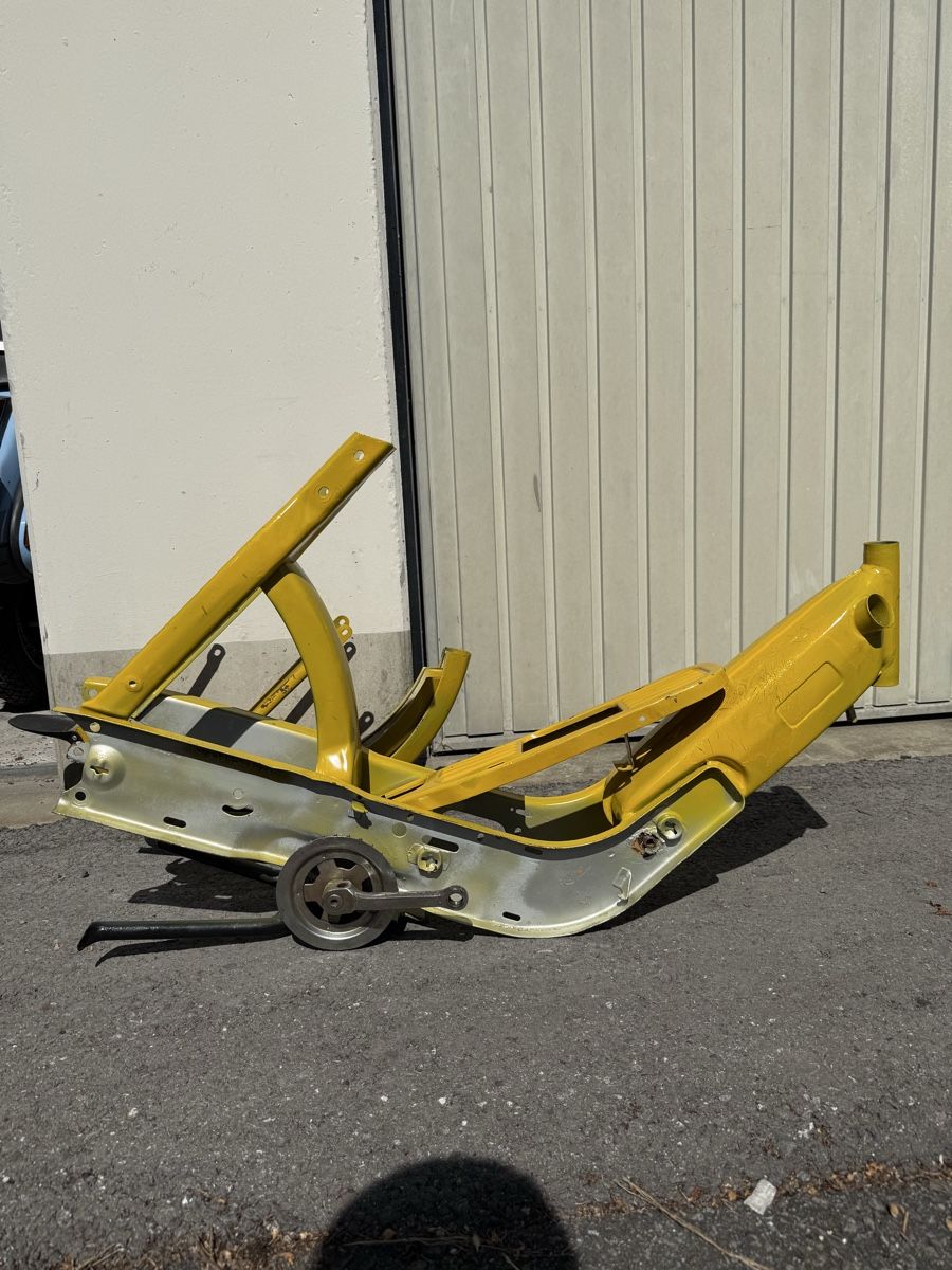 Piaggio Ciclomotori: Cadre Piaggio Ciao – Difettoso da Bouveret venduto da vit_br9v 1