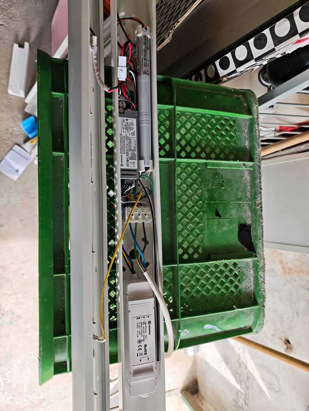 Osram Lampade: Osram LED/Sicherheitsleuchte 21W/4000K – Usato da Wetzikon ZH venduto da bon_bt85 3