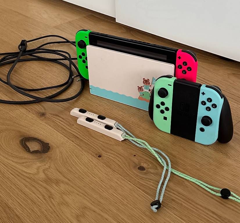 Nintendo Konsolen: Nintendo Switch – Gebraucht aus Richterswil von Jessicafust 1
