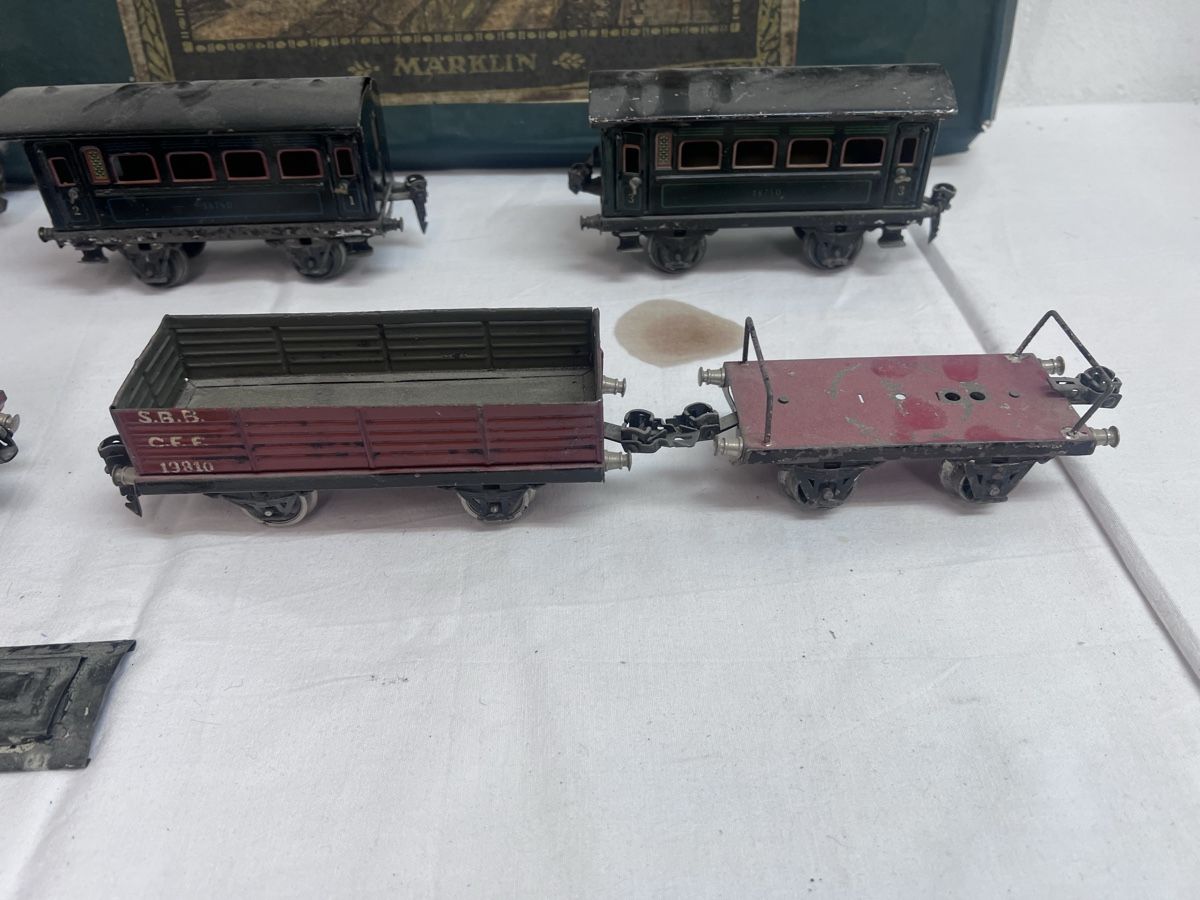 Märklin Modellini di ferrovie: Märklin Eisenbahn Set (74) – Usato da Glattfelden venduto da brockischweiz 6