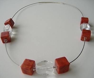 Catenine: Koralle- Bergkristall Collier – Nuovo e nell'imballaggio originale da Suhr venduto da Maxmusic2308 1