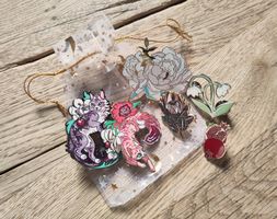 Lot de pin's Fleurs neufs