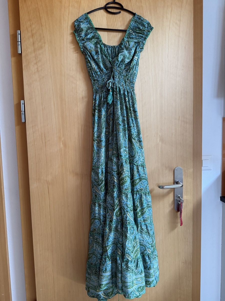 Kleider: Boho Maxistufenkleid aus Seide – Neu (gemäss Beschreibung) aus Sigriswil von ck56 1