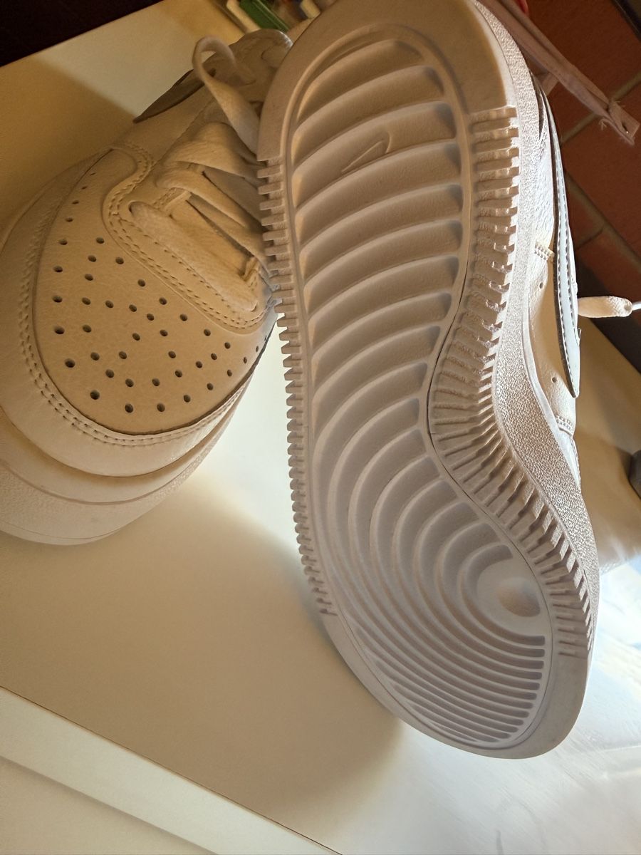 Damenschuhe: Basket Nike  – Neu (gemäss Beschreibung) aus Chambésy von cam_df2x 3