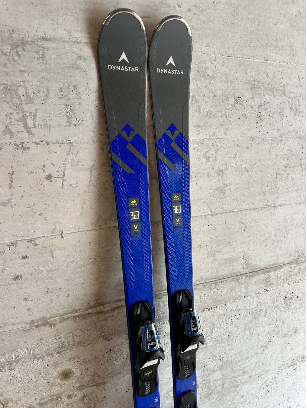 Dynastar Skis: Dynastar Speed Ski 178CM – D'occasion à Emmenbrücke par karkarkar 1