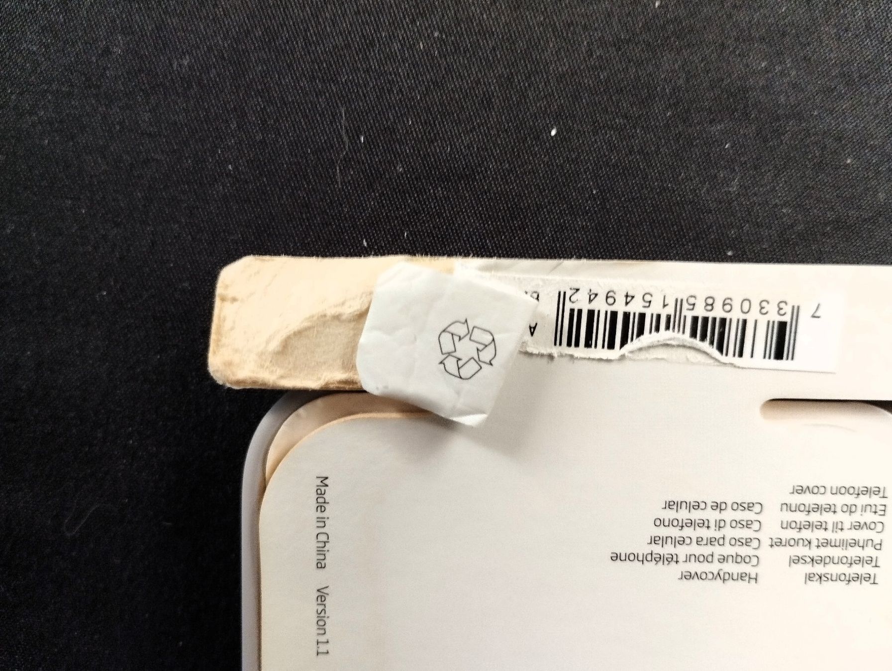 Coques & Protection écran: HOLDIT Case Silicone Iphone 14 – Neuf avec emballage d'origine à Schübelbach par Restwert_Schubelbach 5
