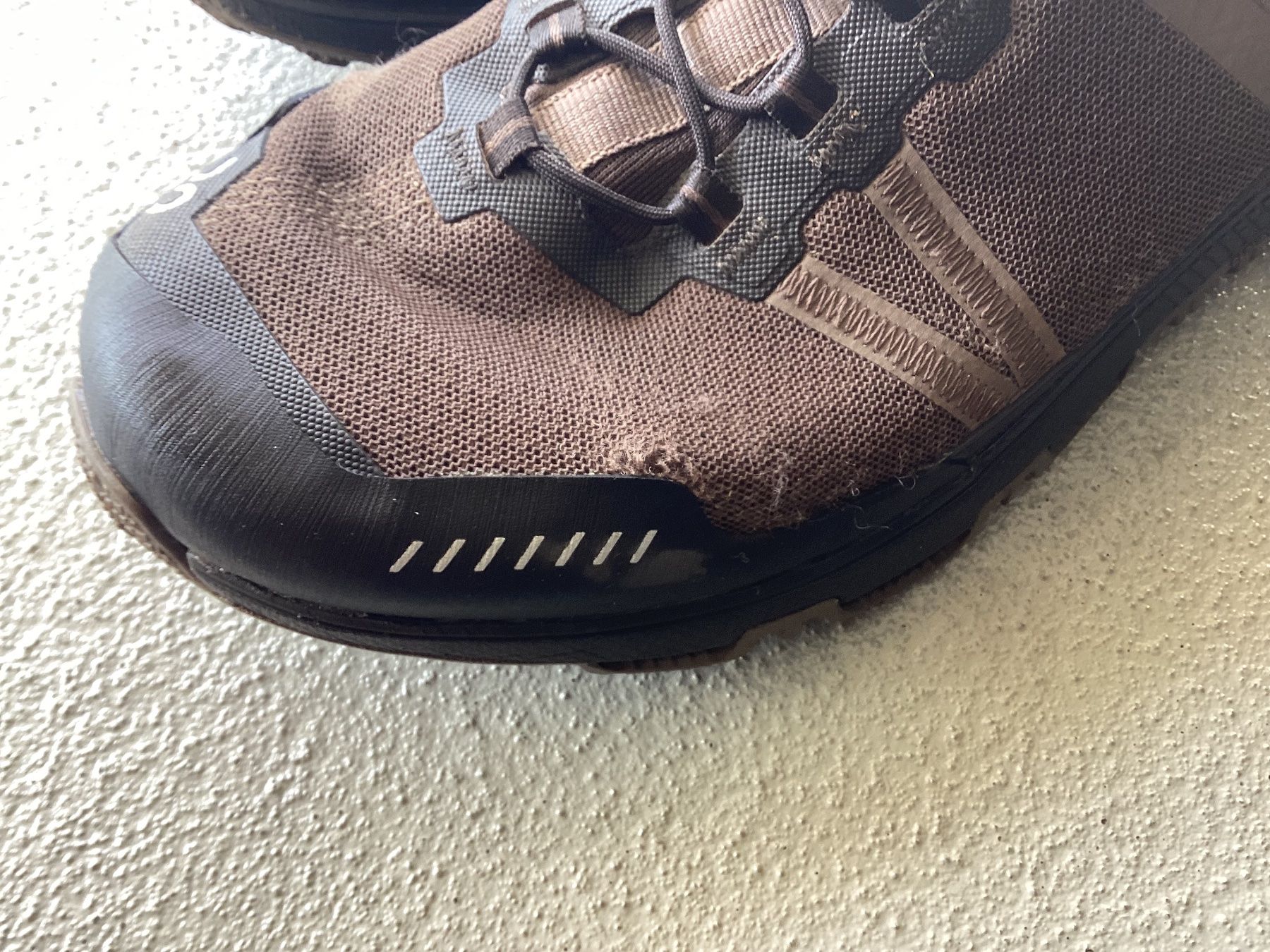 On Chaussures femmes: ON Wanderschuhe, Farbe: braun, Grösse: 40.5 – D'occasion à Haag (Rheintal) par Rega 4