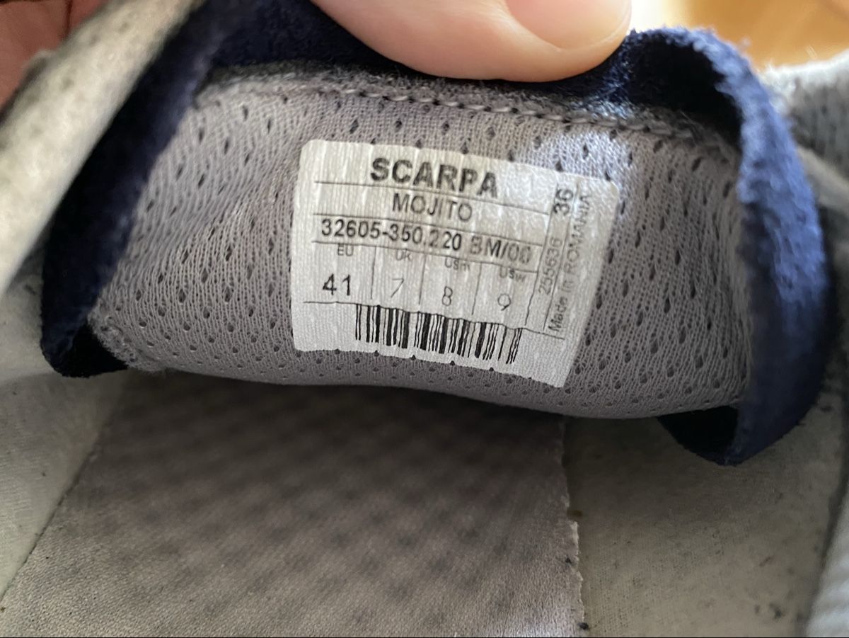 Scarpa Chaussures femmes: Scarpa Trekkingschuh, dunkelblau, Grösse 41 – D'occasion à Zürich par Larissarah 4
