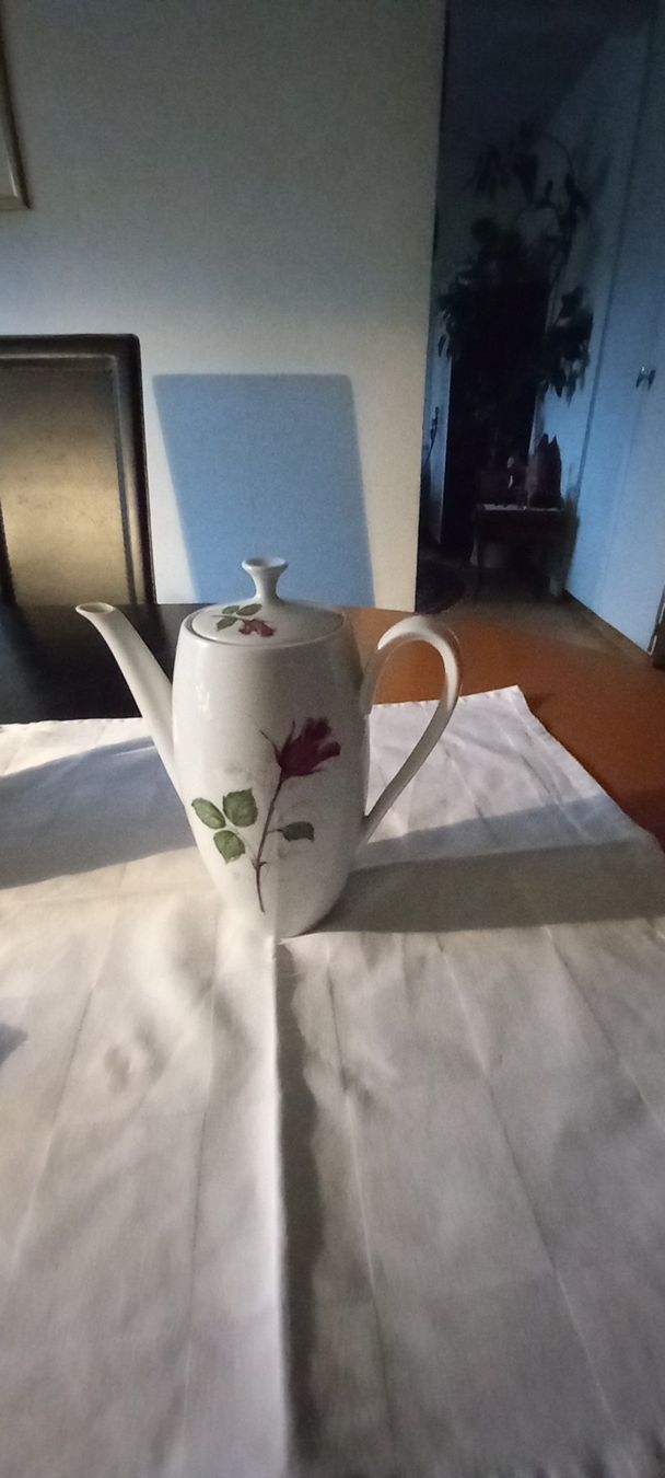 Geschirrsets: Antik Winetrling Mokkaset.Rosen – Gebraucht aus Bern von Imamrashed 2