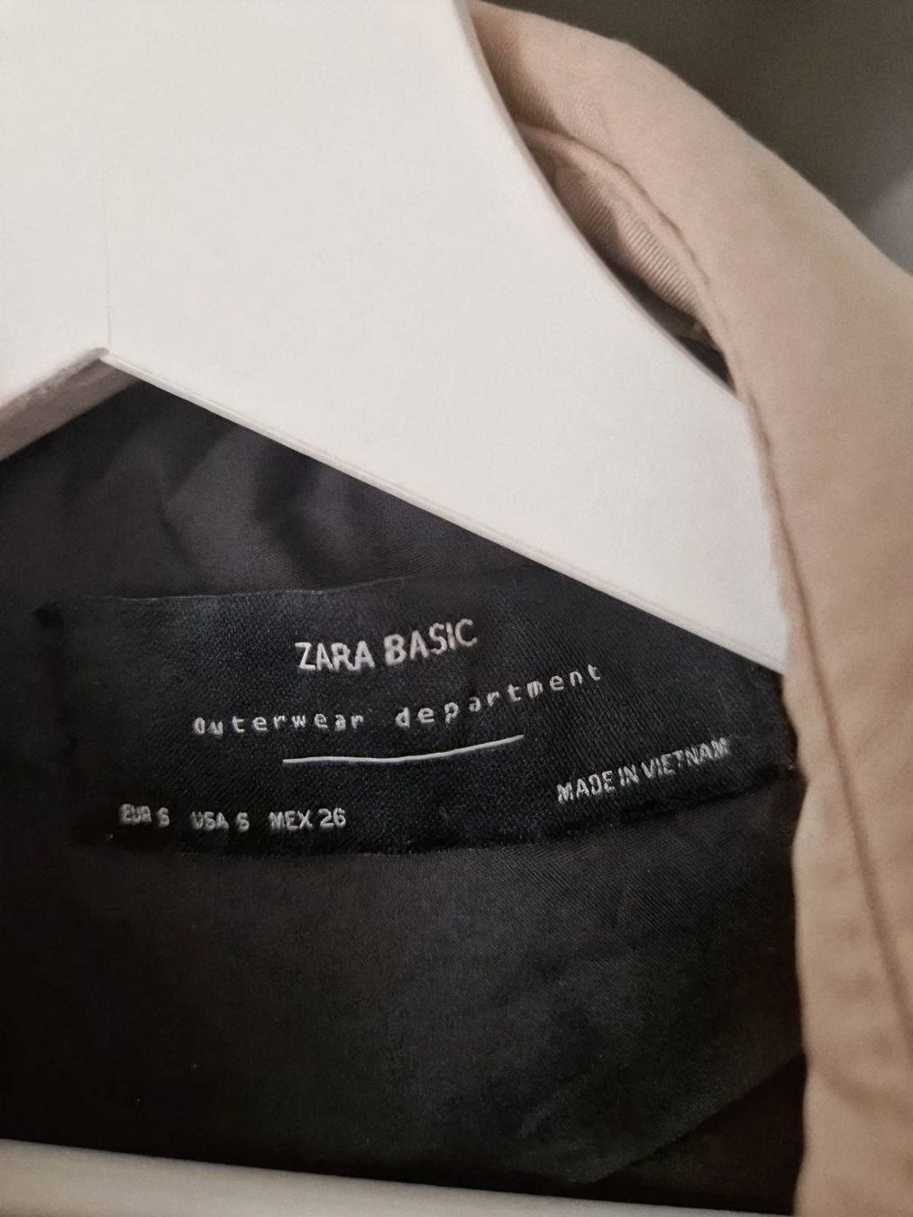Zara Cappotti: Trench-coat beige (taille S) – Nuovo (secondo la descrizione) da Duillier venduto da Stefsy 3