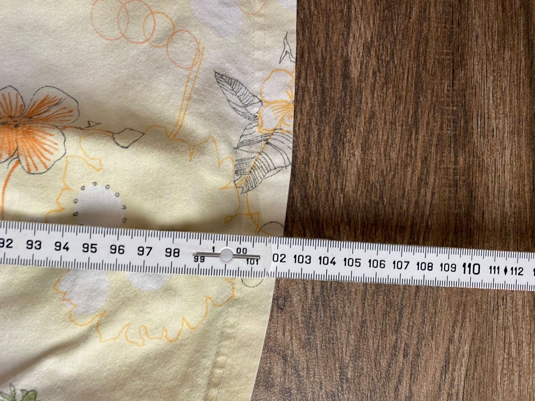 Negligees & Pigiami: Nachthemd Blumen kurzarm gelb Gr. 42 – Usato da Pratteln venduto da a23_j2gs 7