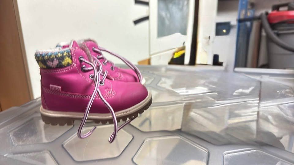 Scarpe per ragazze: Bottes d hiver 21 – Usato da Corminboeuf venduto da Swiss_Vendre