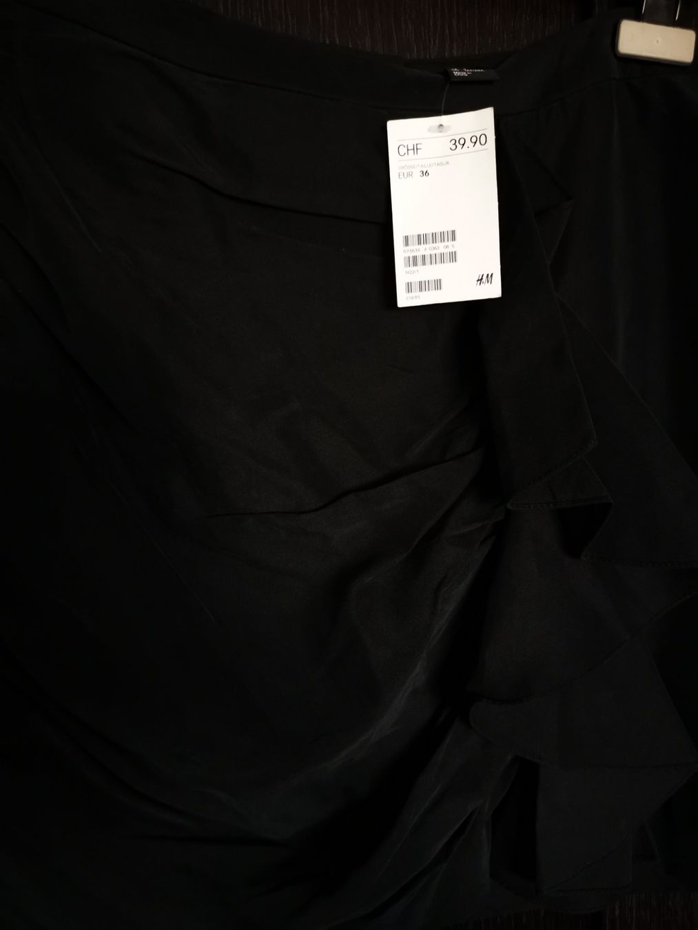 H&M Röcke: Schwarzer Minirock – Neu (gemäss Beschreibung) aus Teufen AR von RaphaellaB 2
