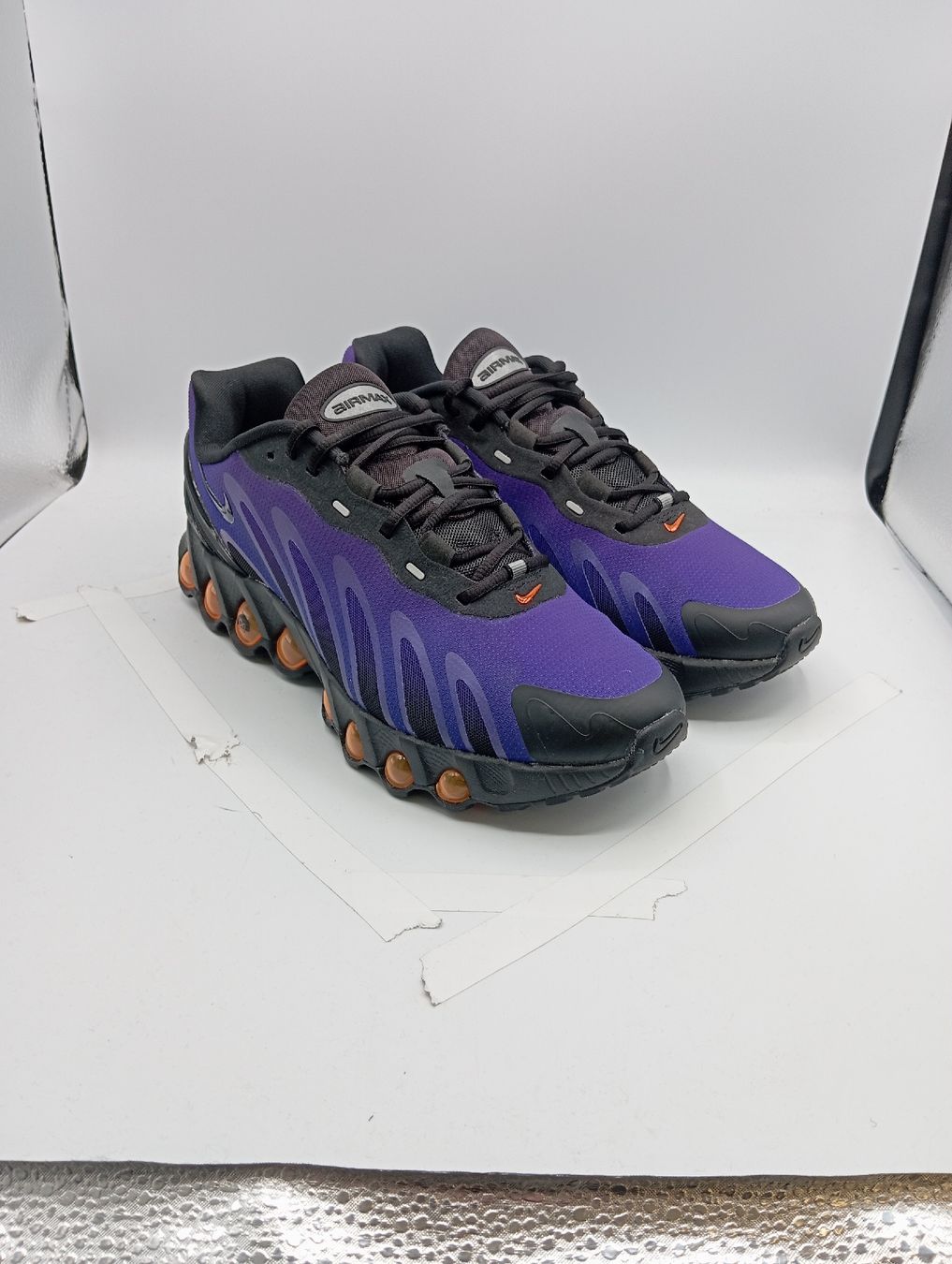 Nike Scarpe da uomo: Nike Air Max DN8 (EU44) – Nuovo e nell'imballaggio originale da Schaffhausen venduto da outlez 1