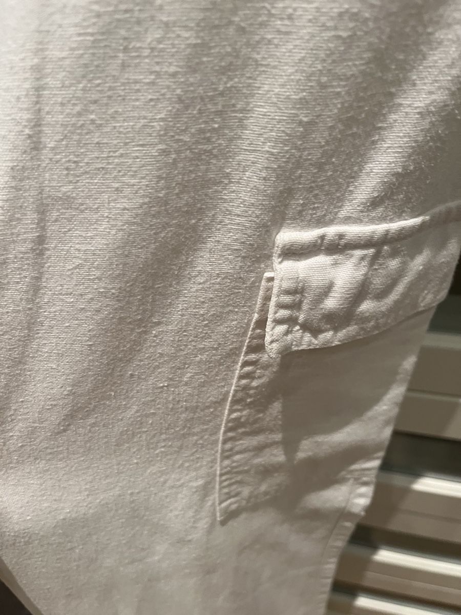Pantaloni: Subdued white cargo linen trousers – Usato da Rüschlikon venduto da ant_5v7g 3