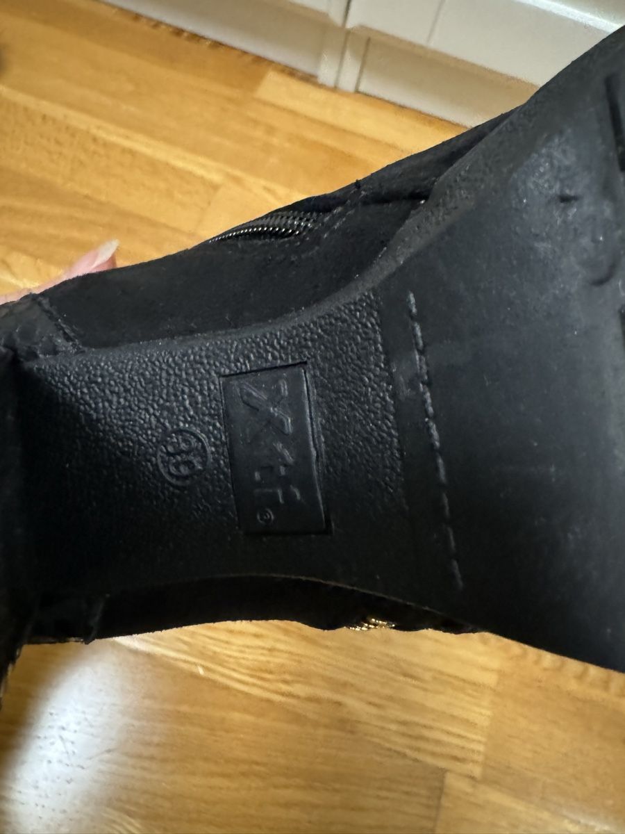 Damenschuhe: Stiefeletten Grösse 39, Schwarz, Absatzschuhe – Neu (gemäss Beschreibung) aus Arlesheim von Eli_77 3