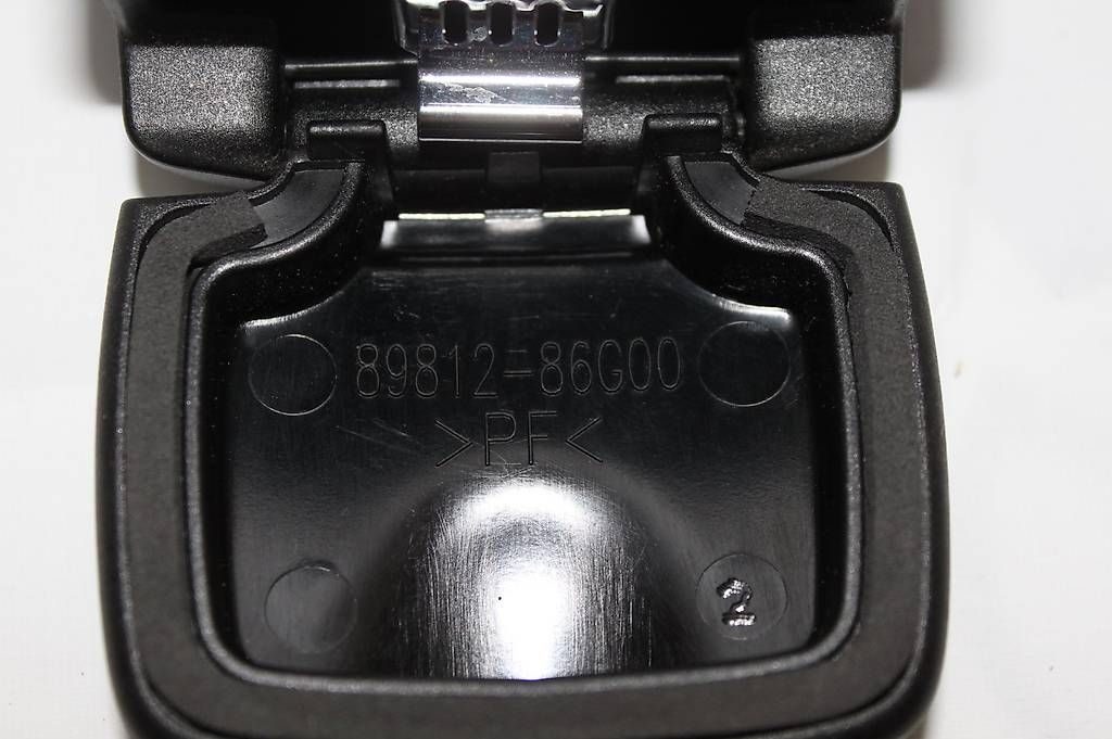 Tutti pezzi di ricambio auto: Subaru G3X Justy 1.5AWD Aschenbecher – Usato da Domat-Ems venduto da Oiteli68 2