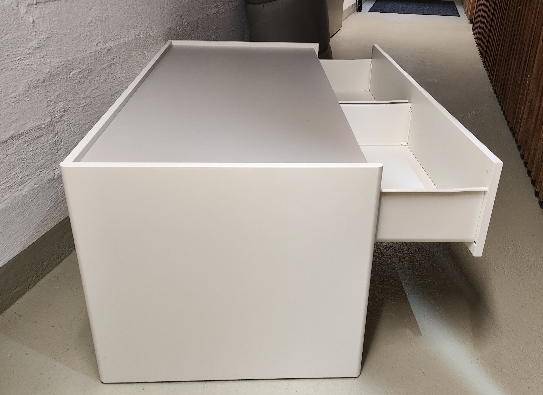 Ikea Tables: Dundra Spieltisch IKEA, weiss-grau – D'occasion à Winterthur par sumpfis 2