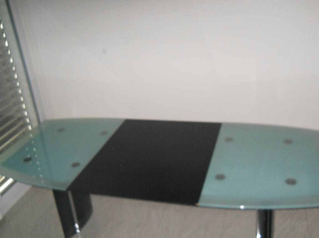 Tische: Auszugtisch Mattglas schwarz mit Einlage – Gebraucht aus Auenstein von mth_rp5y 4