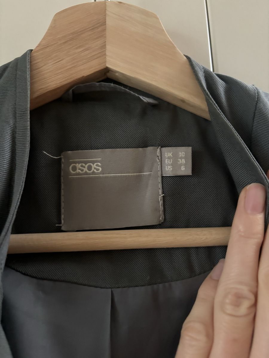 Asos Cappotti: Stylish ASOS Waterfall Trench Coat, Gr. 38, Anthracite – Nuovo e nell'imballaggio originale da Genève venduto da Bella_909 2