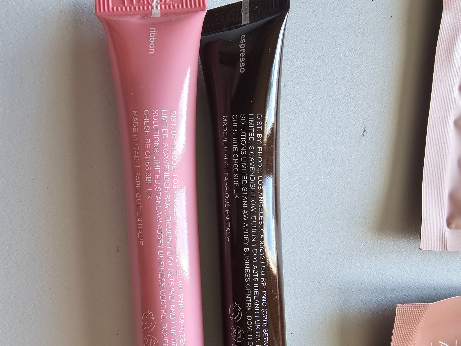Cura del viso: 2 Rhode Peptide Lip Tints und 2 Gesichtsmasken – Nuovo (secondo la descrizione) da Balterswil venduto da Dikdik1992 2