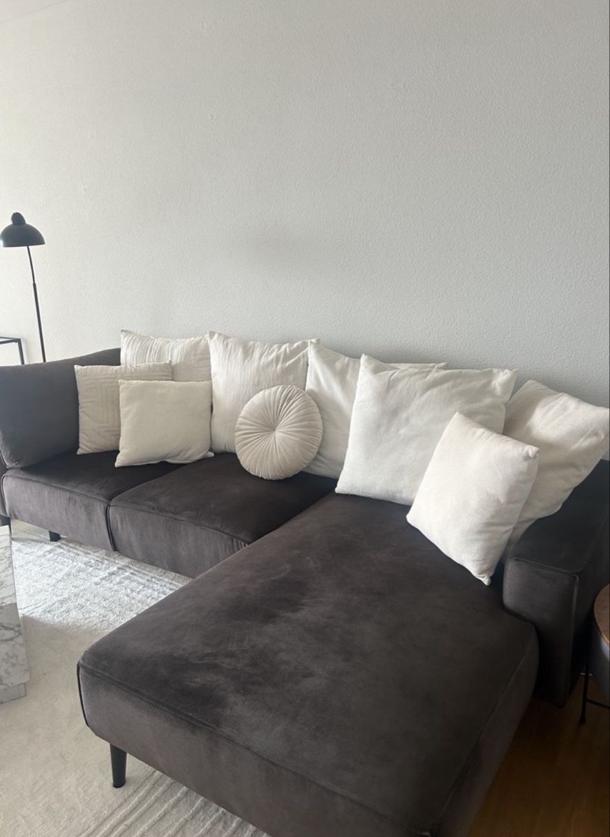 Sofas: Ecksofa braun – Neuf (Voir description) à Aarburg par mel_t6n9 1